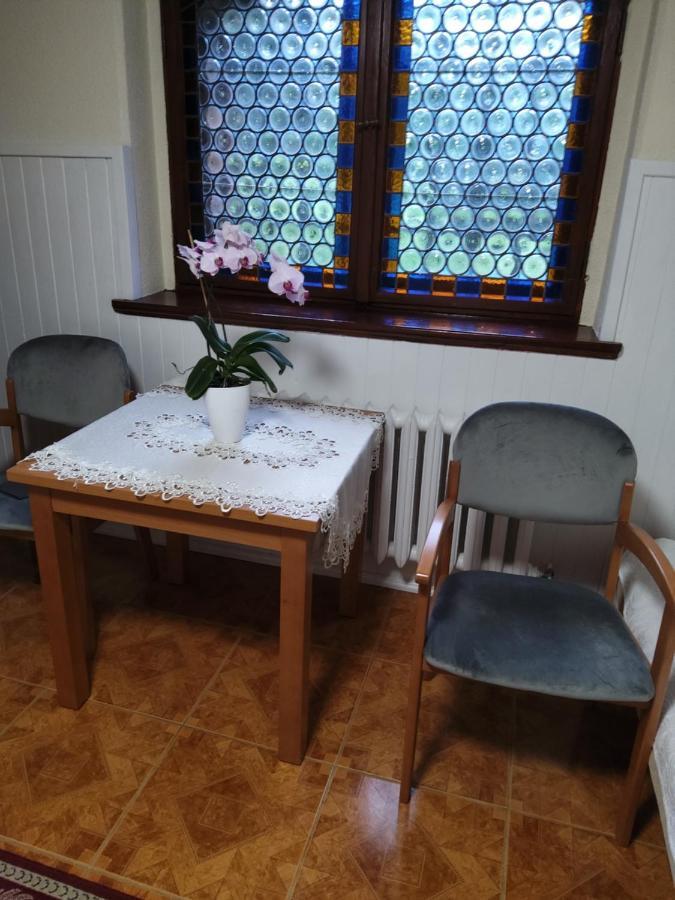 Pokoje Goscinne Sobieszow Jelenia Góra Exterior foto